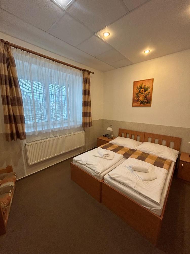 Hotel Allvet Drnovice  Exterior foto