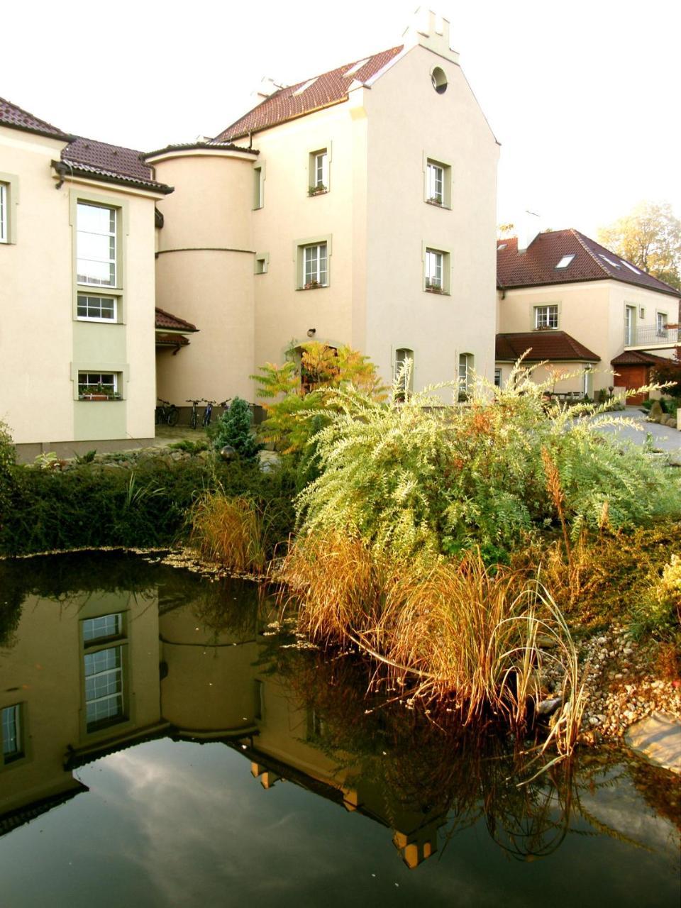 Hotel Allvet Drnovice  Exterior foto
